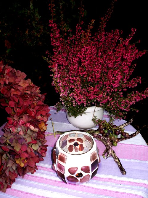 rosa Mosaik Windlicht und Hortensien dekorieren