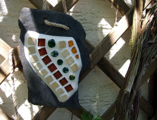 Mosaikdeko im Garten