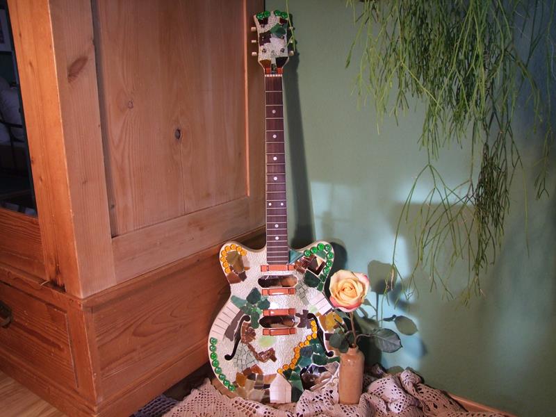 Mosaik Gitarre